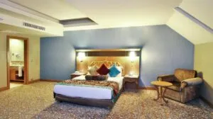 اتاق هتل رویال هالیدی