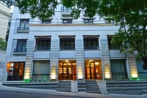 هتل آستوریا تفلیس