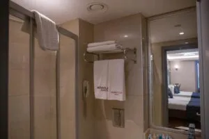 سرویس بهداشتی هتل نوا پلازا پارک