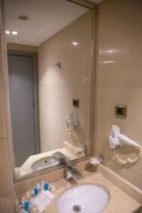 سرویس بهداشتی هتل نوا پلازا پارک