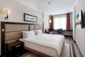 اتاق هتل رامادا پلازا سیتی سنتر