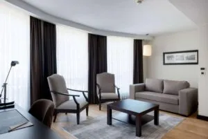 اتاق هتل رامادا پلازا سیتی سنتر