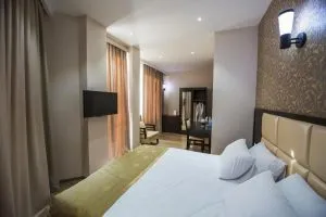 اتاق هتل تفلیس این