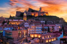 تور تفلیس آذرماه 1404