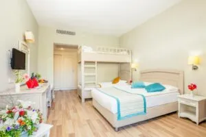 تور آنتالیا هتل شروود گرینوود