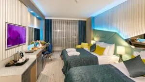 اتاق هتل ویند آف لارا