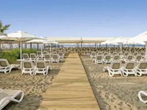 هتل ویند آف لارا