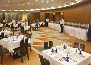 رستوران و کافه هتل بزرگ شیراز