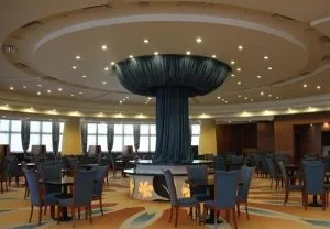 رستوران و کافه هتل بزرگ شیراز