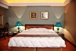 اتاق هتل شیراز بزرگ