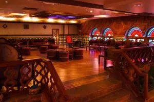 رستوران هتل کریم خان شیراز