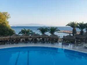 هتل کادیکاله ریزورت