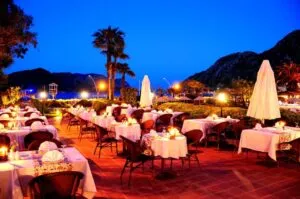 هتل مارتی لا پرلا