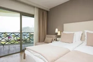 تور مارماریس هتل مارتی لا پرلا