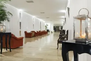 هتل مارتی لا پرلا