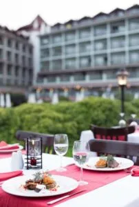 هتل مارتی لا پرلا