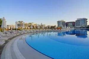 هتل بایا لارا