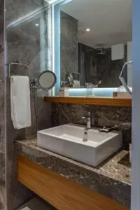 اتاق هتل بایا لارا