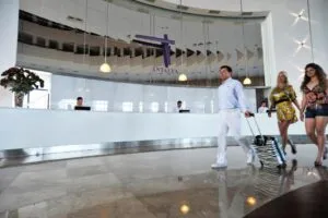 هتل بایا لارا