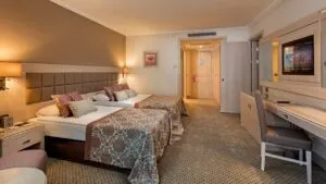 اتاق هتل میراکل