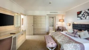 اتاق هتل میراکل