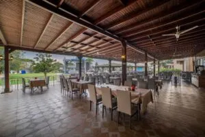 هتل آمون بلک