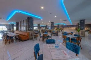 هتل لاویا لارا