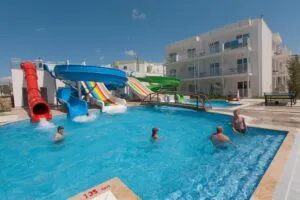 استخر هتل بدروم بیچ ریزورت