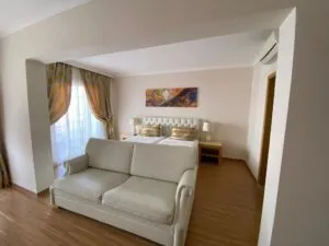 اتاق هتل لدونیا دل ماره