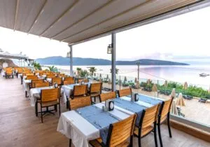 هتل فوراور کلاب