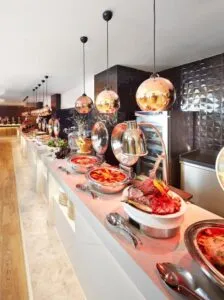 هتل لالیلا بلو