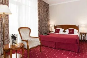 اتاق هتل گرند امرالد