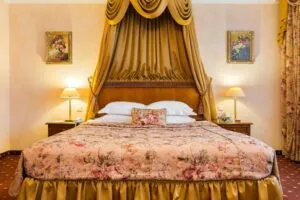 تور روسیه هتل گرند امرالد