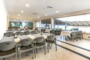 هتل فوراور کلاب