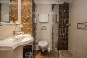 اتاق هتل لتوئیله بیچ