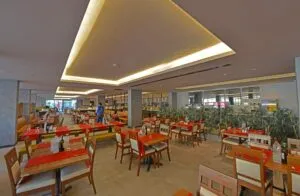 میراژ ورلد مارماریس