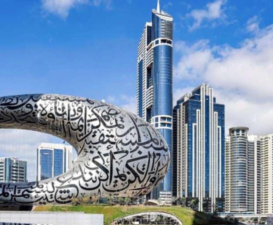 هزینه سفر به دبی 1402 چقدر است؟