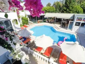 هتل هلو بدروم