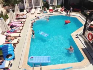 هتل هلو بدروم