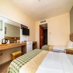 تور آنتالیا هتل ترنس آتلانتیک بیچ