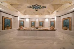 هتل ویندهام گاردن لارا