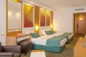 اتاق هتل لادونیا آداکوله