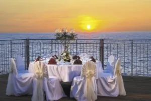 هتل کرومار دلوکس