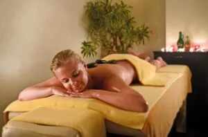 هتل کرومار دلوکس