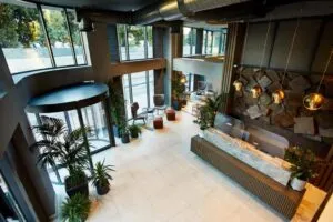 هتل آوانتگارد شیشلی