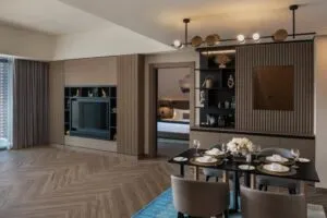 هتل پارامونت مید تاون