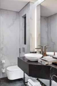 هتل پارامونت مید تاون