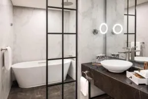 هتل پارامونت مید تاون