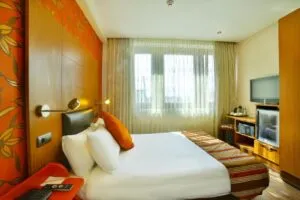 هتل کناک تکسیم