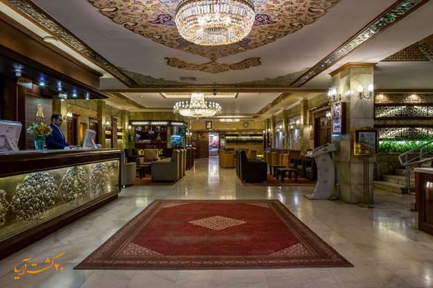 هتل عالی قاپور اصفهان